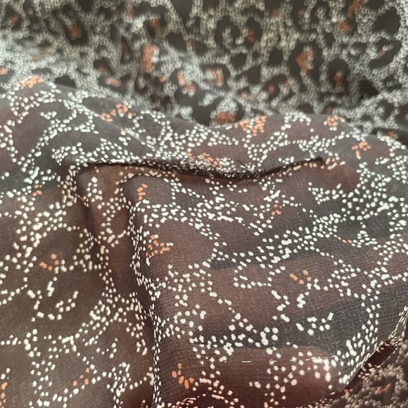 Cupcakes and Cashmere Ruffle Dress Size Medium - Picture 10 of 13